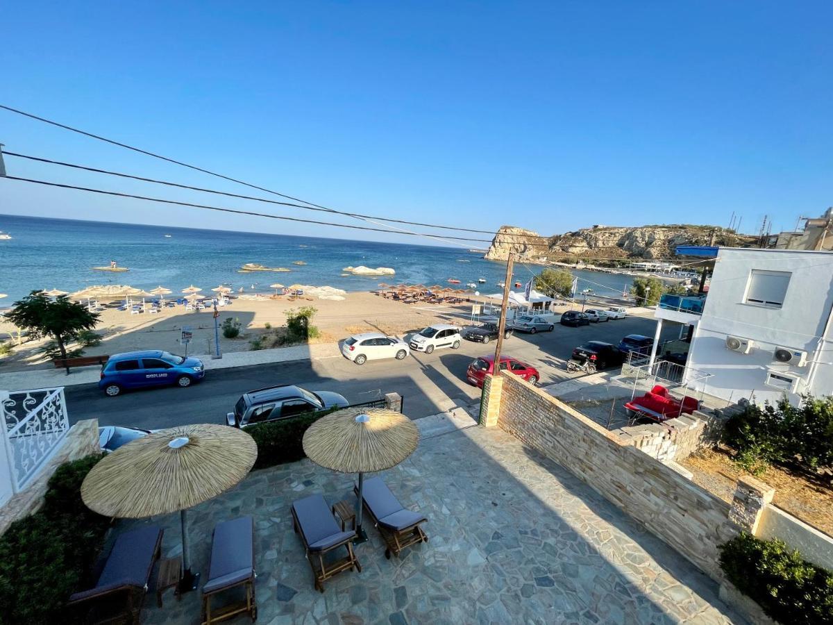 Kaya Sea Apts - Stegna Beach アルハンゲロス エクステリア 写真