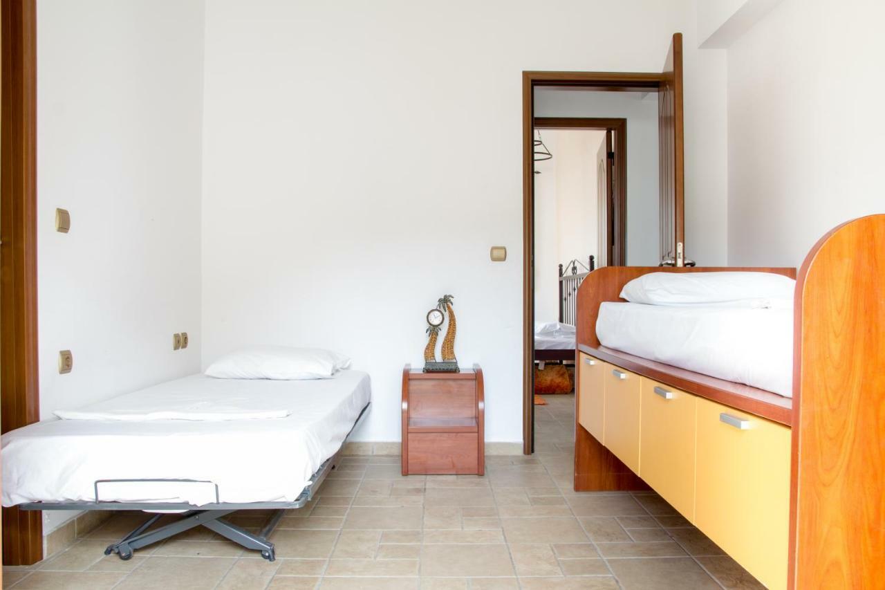 Kaya Sea Apts - Stegna Beach アルハンゲロス エクステリア 写真